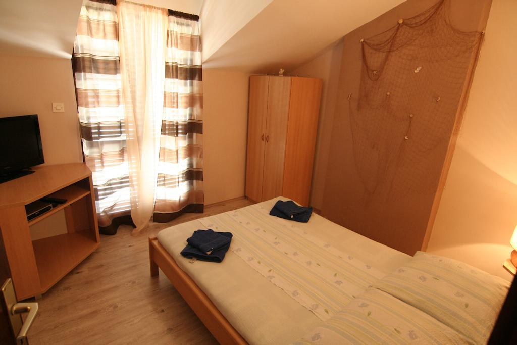 Apartments Marta Трогір Номер фото